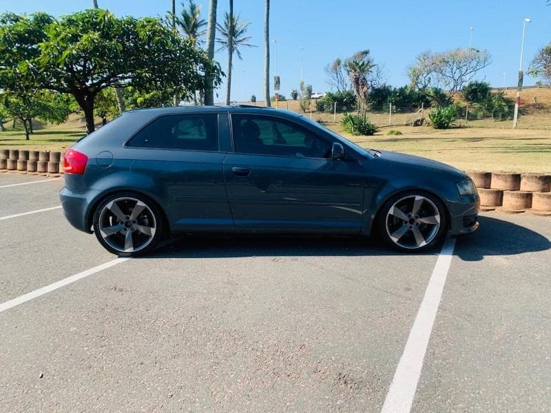 Car Image 4